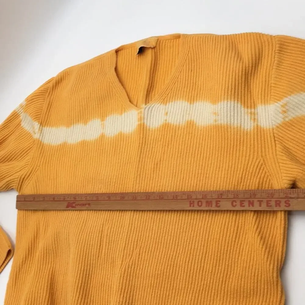 TAOS tye-die yellow unisex sweater EUC size Large